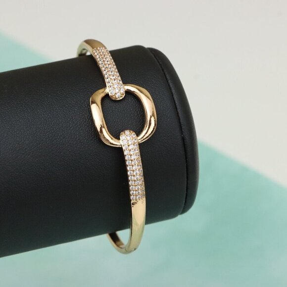 Elegant Rose Gold Bangle with Sparkling Circular Center Accent, XPBL0455 - Picture 7 of 12